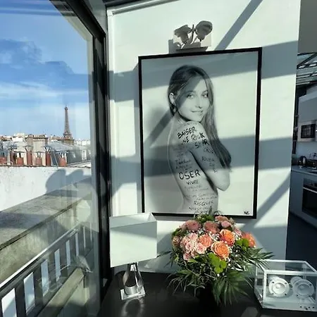 Luxury Penthouse - Eiffel Tower Apartment Paris