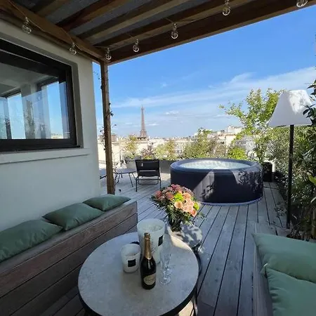 Luxury Penthouse - Eiffel Tower * Paris