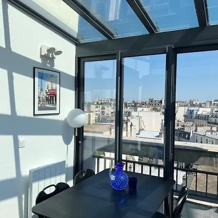 Luxury Penthouse - Eiffel Tower Апартаменты *