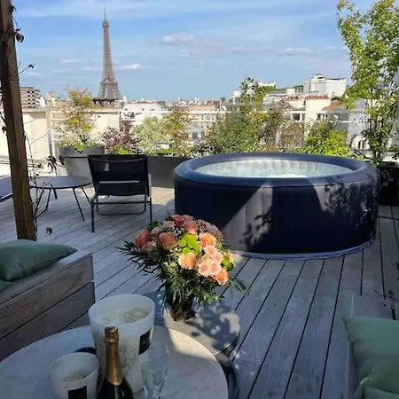Appartement Luxury Penthouse - Eiffel Tower Parijs
