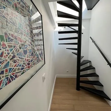 Luxury Penthouse - Eiffel Tower Appartement Parijs