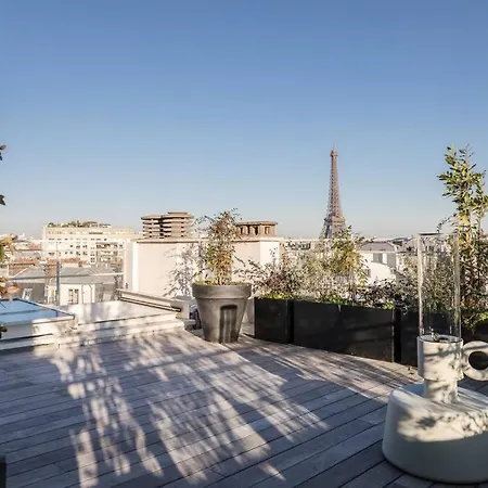Luxury Penthouse - Eiffel Tower Appartement Parijs